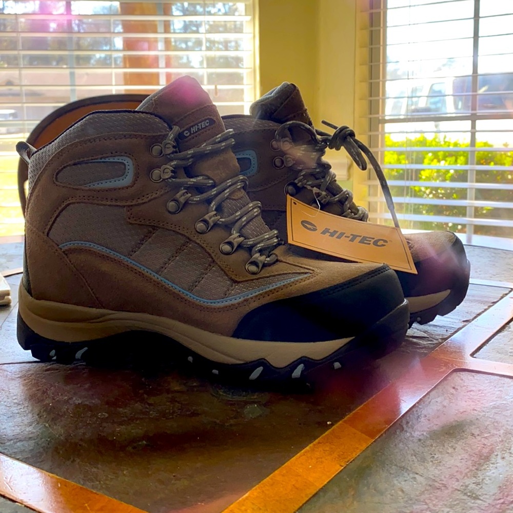 Brand new HI-TEC hiking boots never been worn
